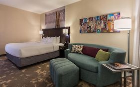Courtyard By Marriott Portland City Center